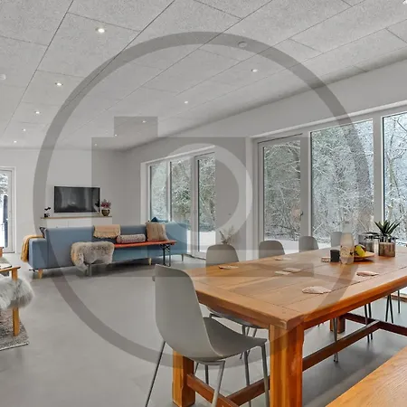 Vakantiehuis 4 Bedroom Cozy Home In Thyholm *