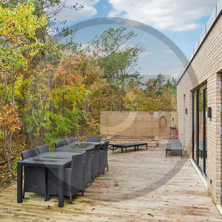 4 Bedroom Awesome In Дом отдыха