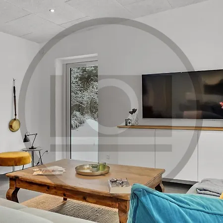 Дом отдыха 4 Bedroom Awesome In