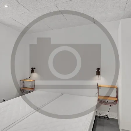 4 Bedroom Awesome In Holiday home *