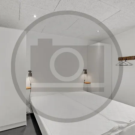 4 Bedroom Cozy In * Thyholm