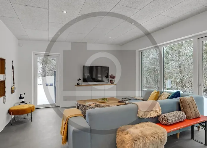 4 Bedroom Awesome In