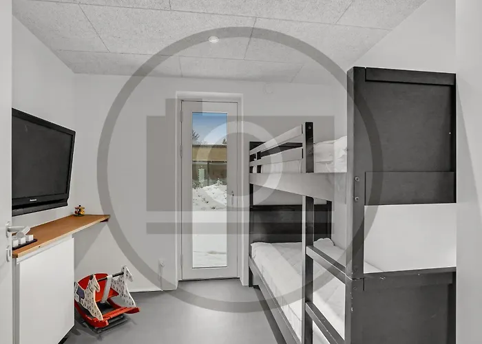 4 Bedroom Awesome In Nyaraló Thyholm